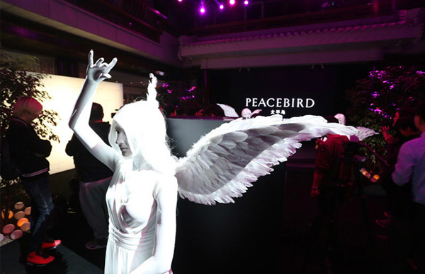 深圳VI设计分享之太平鸟（PEACE BIRD）新LOGO发布
